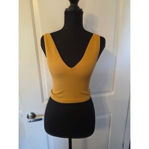 Xs/s FP Movment bra mustard waffle texture/ bonus oqq ribbed tank